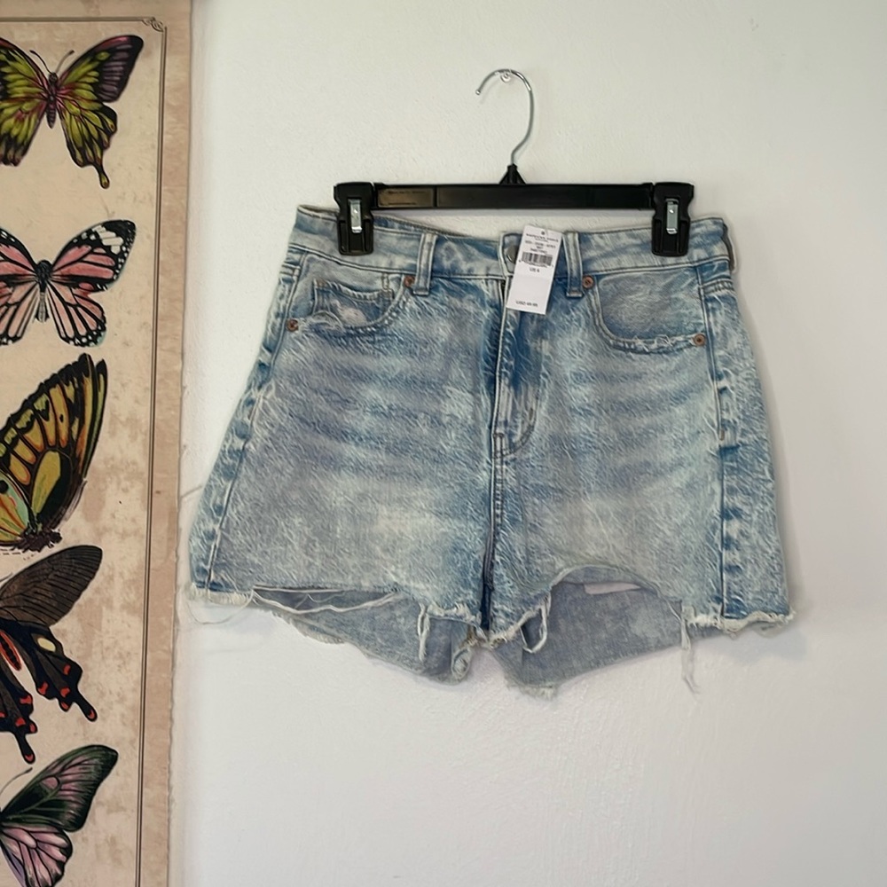 American Eagle light wash denim shorts  - size 4